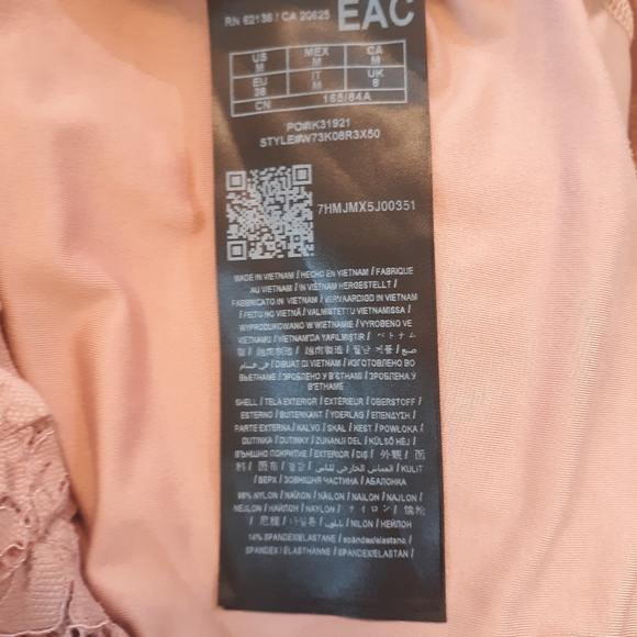 Guess blush lace dress sz medium *Q - Picture 3 of 8